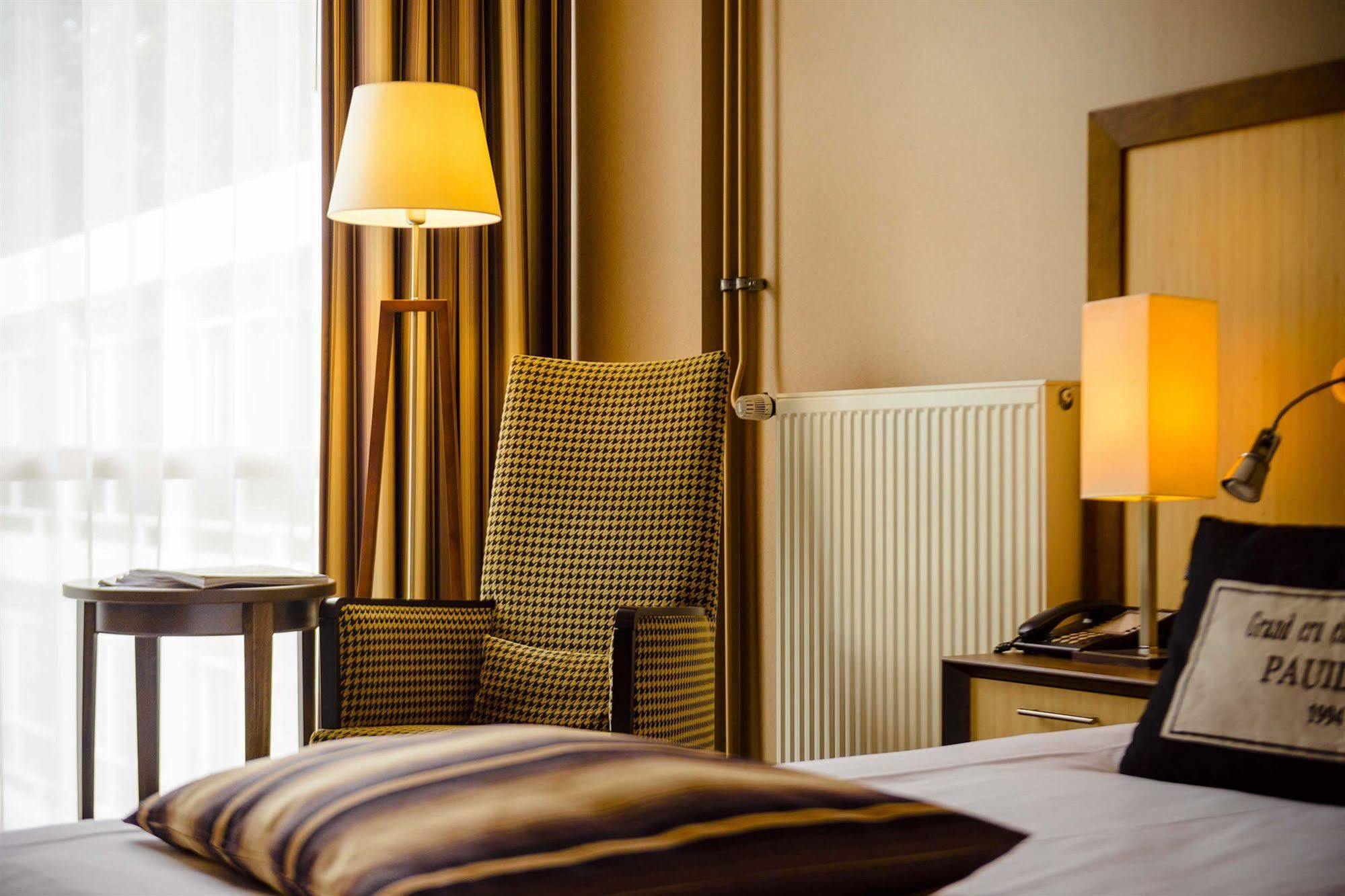 Fletcher Hotel Restaurant Amersfoort Dış mekan fotoğraf